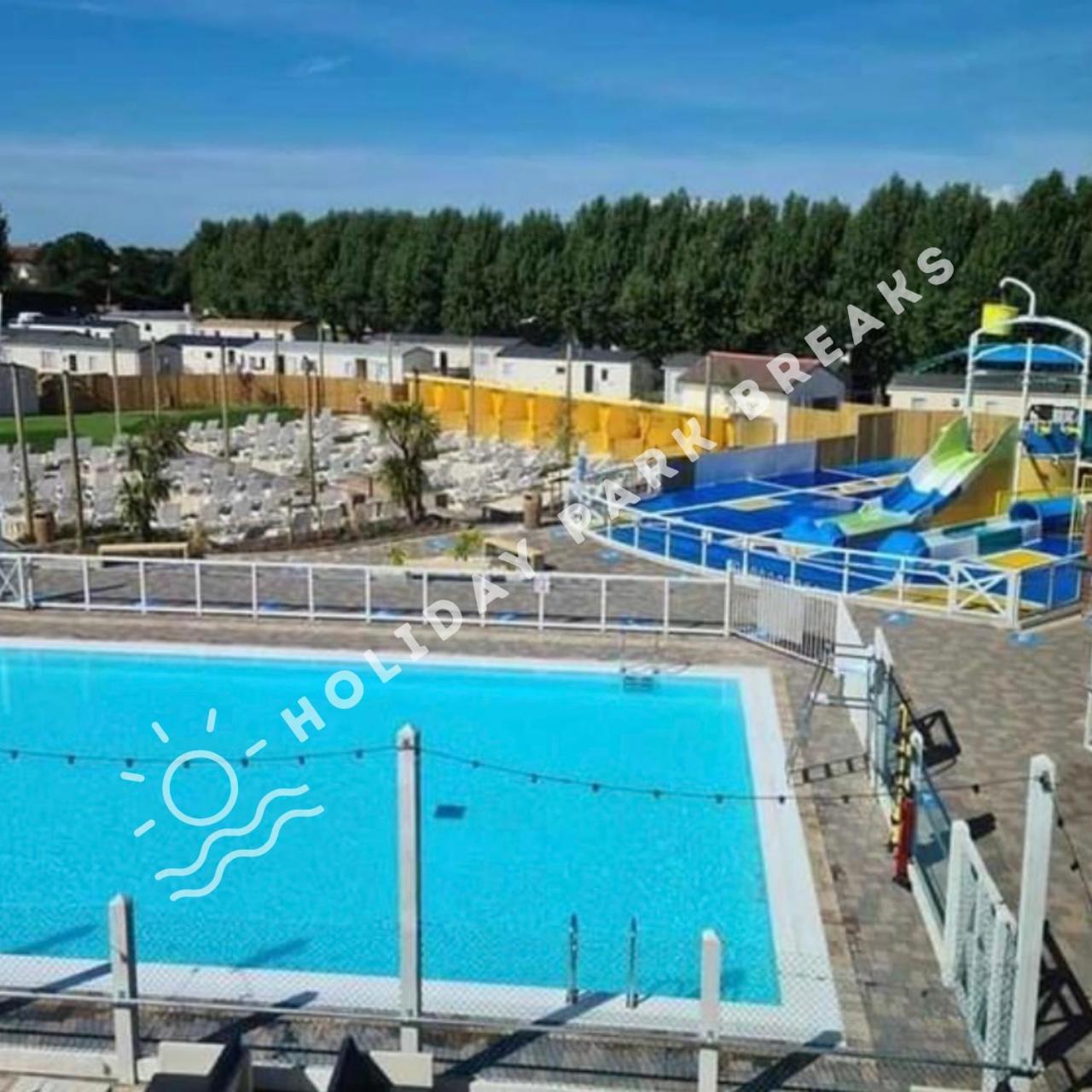 Sunset - A Relaxing Gold 3 Bed Holiday Home At Seal Bay Resort 치체스터 외부 사진